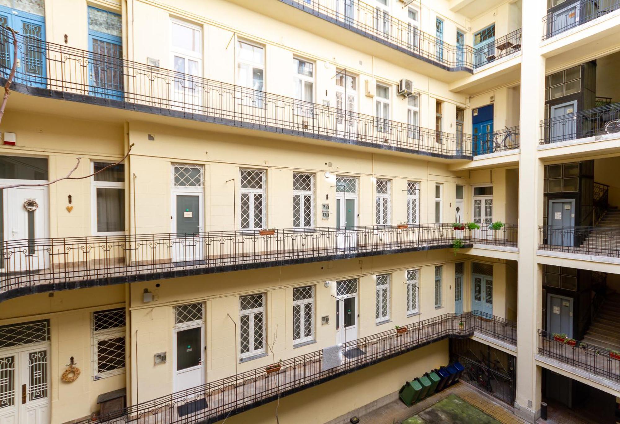 Stylish Suite Westend 布达佩斯 外观 照片